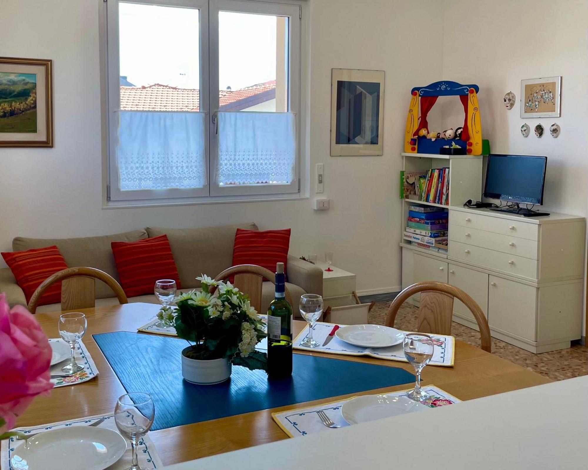 Il Nido Del Merlo Parcheggio E Giardino Verbania Luaran gambar